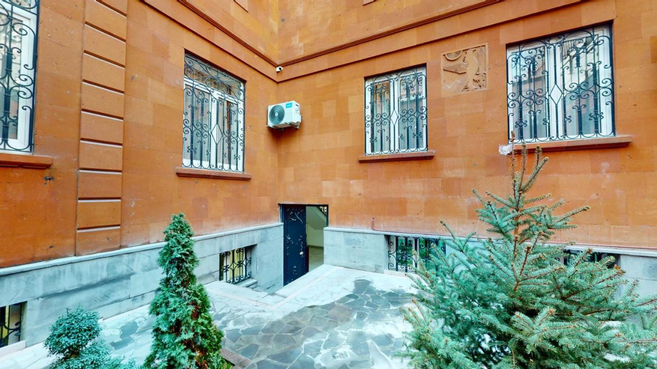Aspar Boutique Hotel Ереван Екстериор снимка