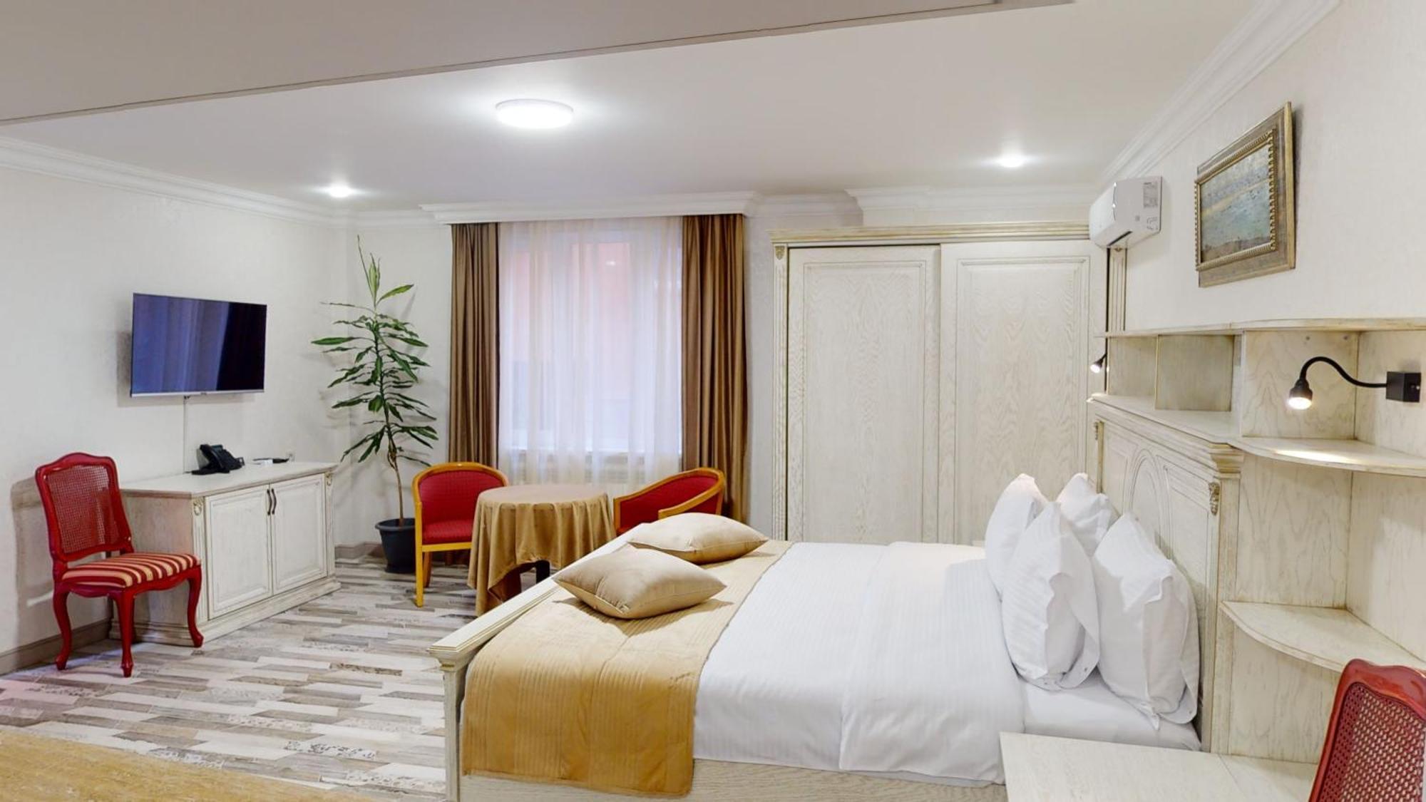 Aspar Boutique Hotel Ереван Стая снимка