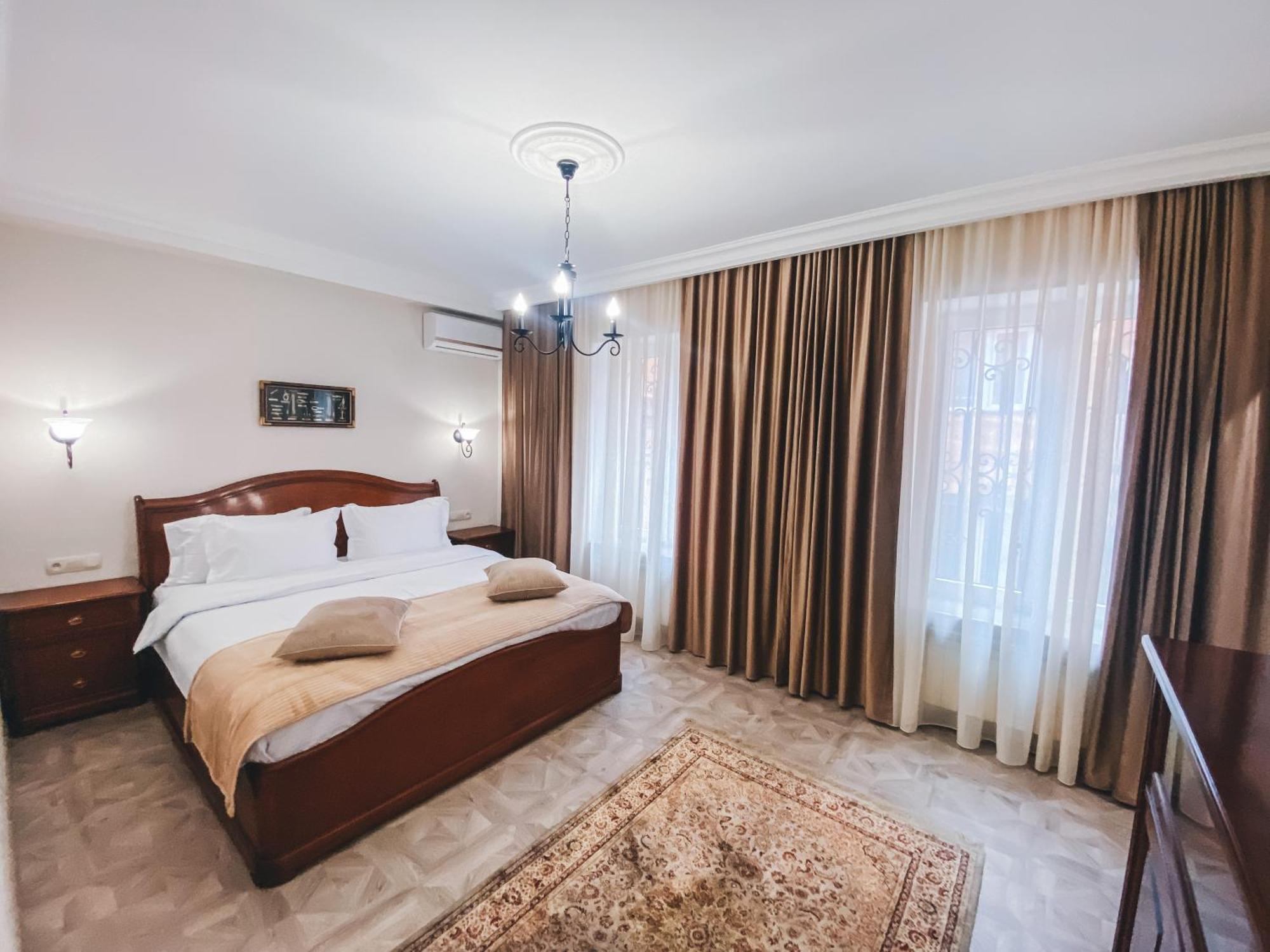 Aspar Boutique Hotel Ереван Стая снимка
